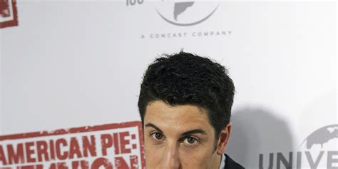 jason biggs nude|Jason Biggs Nude — His Ass, Cock n’ Balls Exposed (Pics & Video)